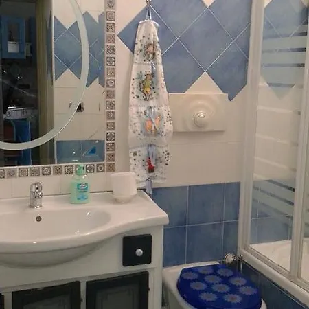 La Casa Sul Mediterraneo بيت للعطل *
